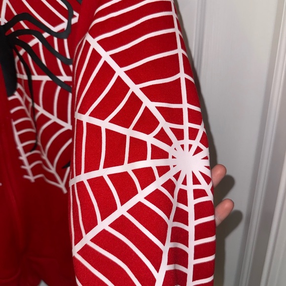 Red Spider Web Zip-Up - Picture 6 of 7